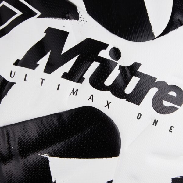 Ultimax One White & Yellow Mixed 12 Ball Deal - Image 4
